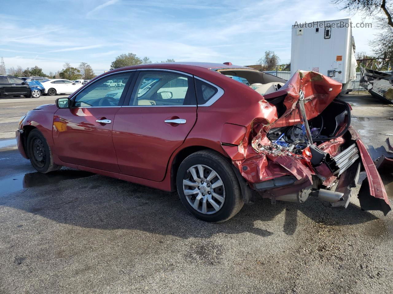 2015 Nissan Altima 2.5 Red vin: 1N4AL3APXFN383231