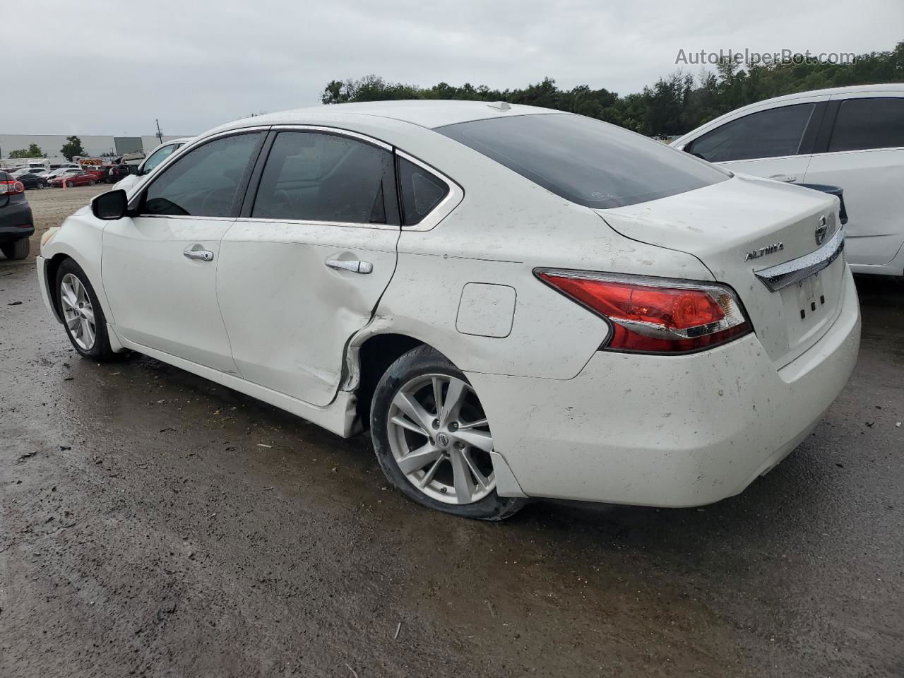 2015 Nissan Altima 2.5 White vin: 1N4AL3APXFN396089