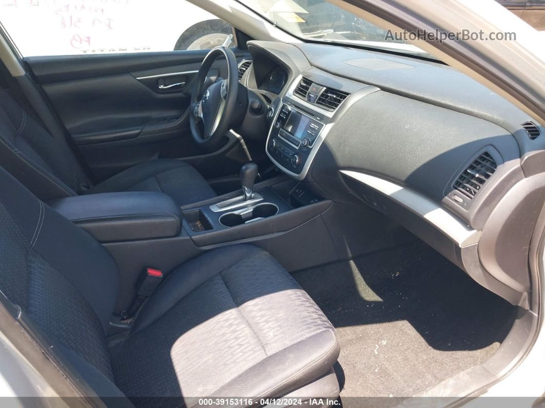 2016 Nissan Altima 2.5 S Серебряный vin: 1N4AL3APXGN380590