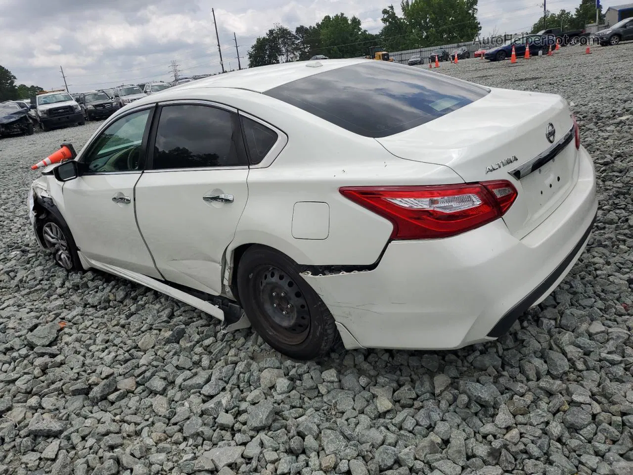 2017 Nissan Altima 2.5 White vin: 1N4AL3APXHC258955