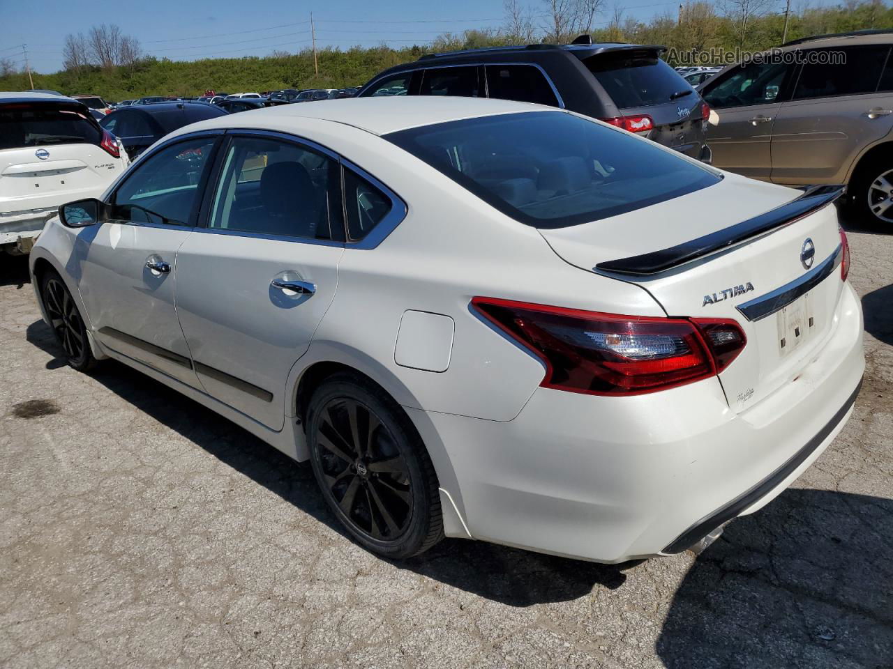 2017 Nissan Altima 2.5 White vin: 1N4AL3APXHN340401