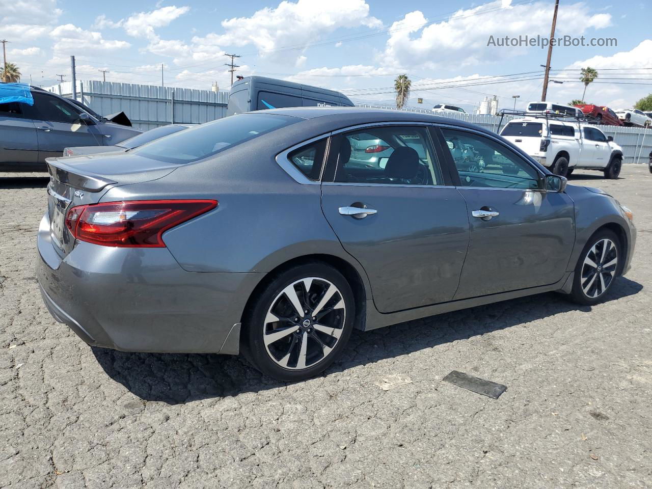 2018 Nissan Altima 2.5 Угольный vin: 1N4AL3APXJC114781