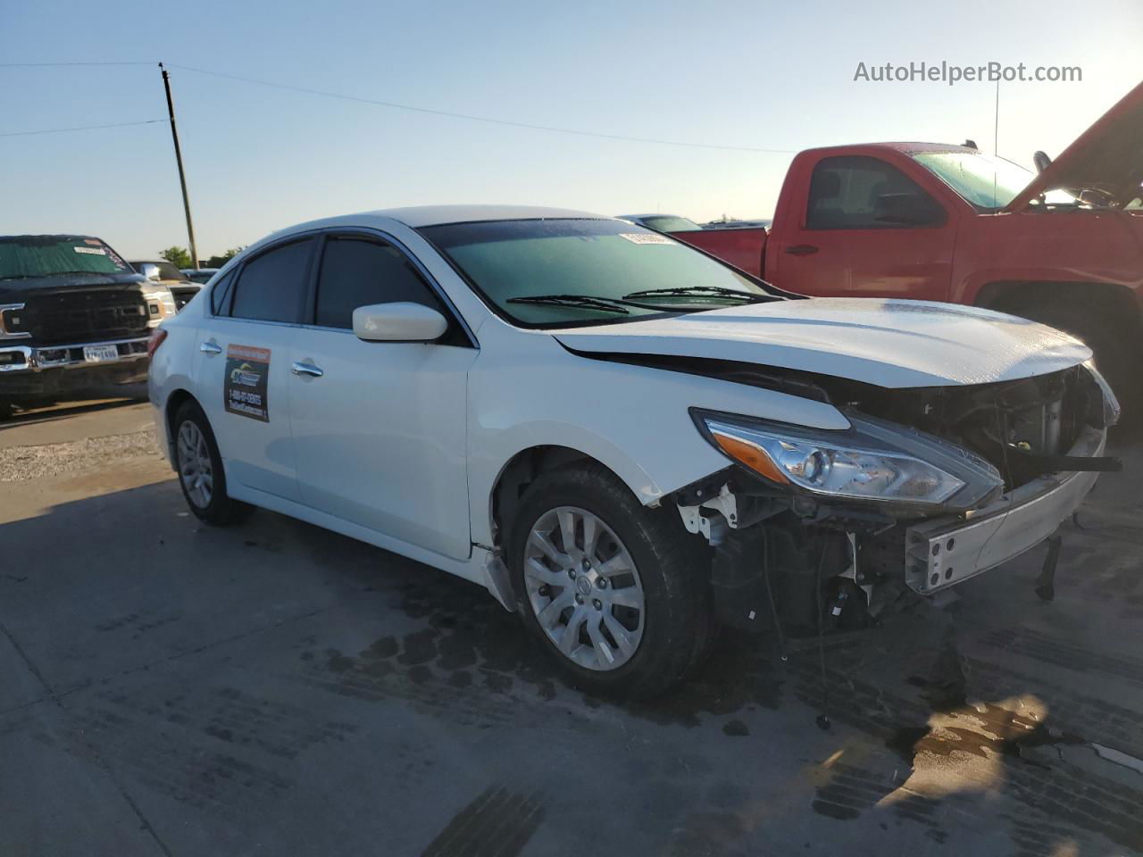 2018 Nissan Altima 2.5 White vin: 1N4AL3APXJC230174