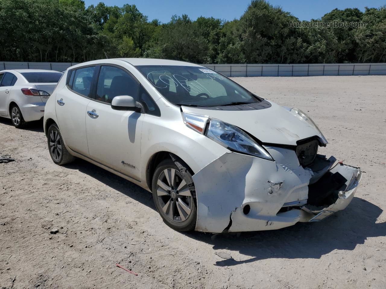 2015 Nissan Leaf S White vin: 1N4AZ0CP1FC304616