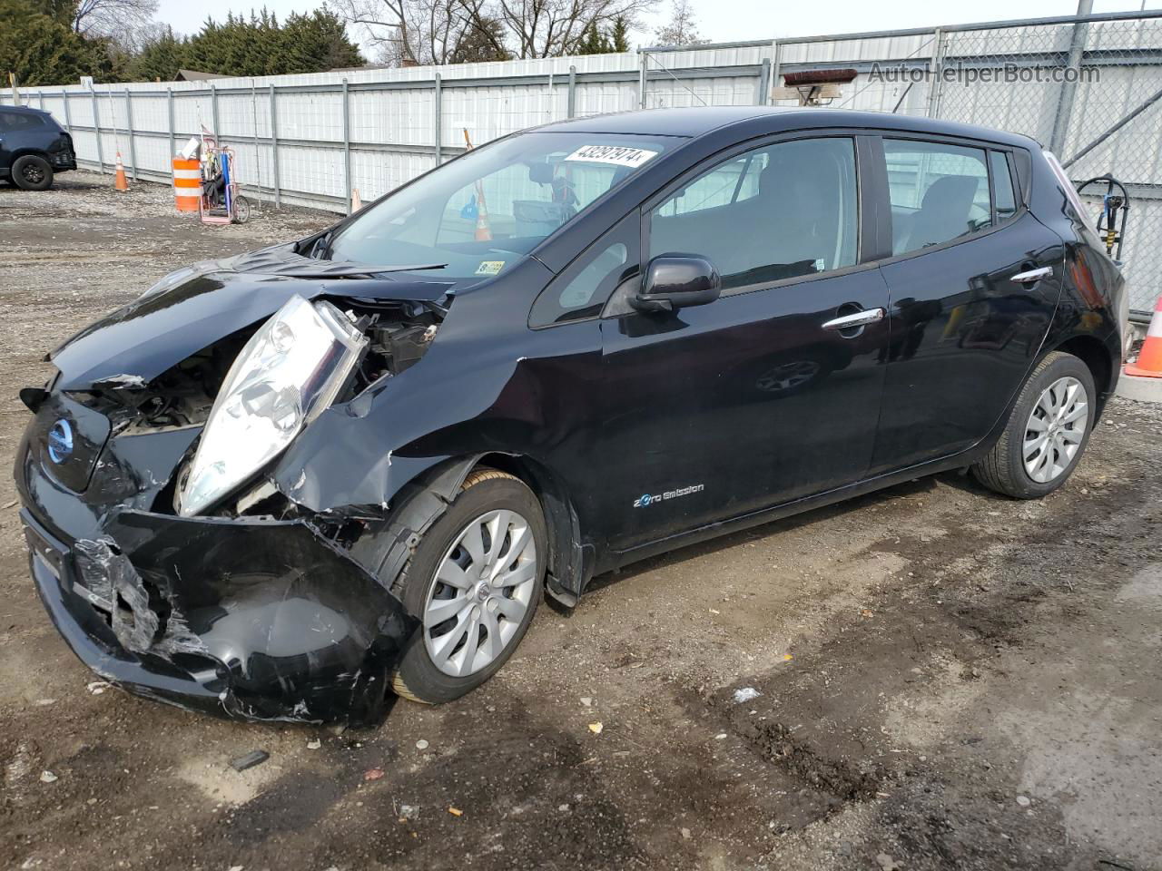 2015 Nissan Leaf S Black vin: 1N4AZ0CP1FC322758