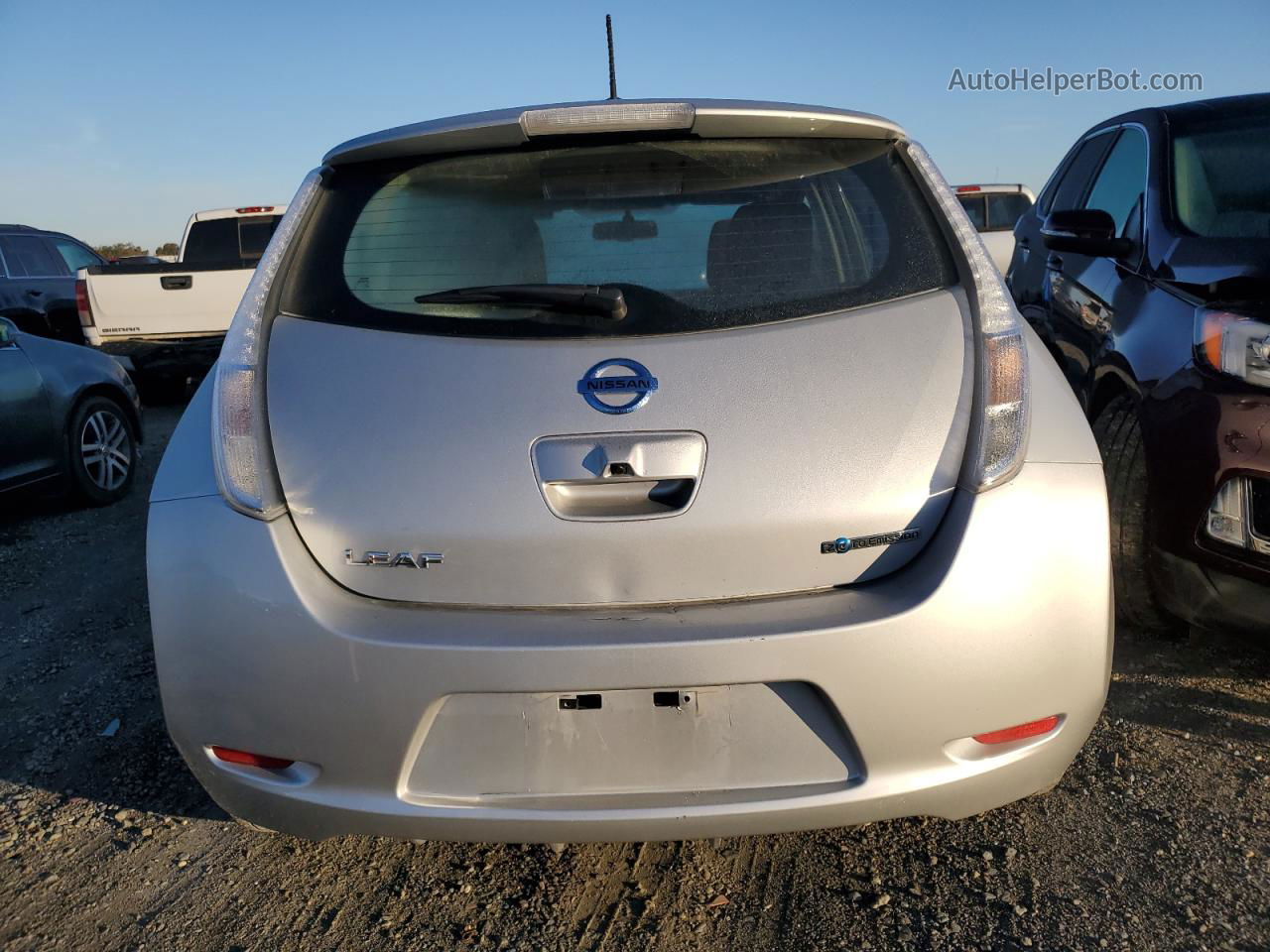 2015 Nissan Leaf S Серебряный vin: 1N4AZ0CP6FC321749