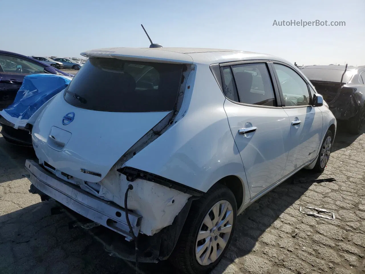 2015 Nissan Leaf S White vin: 1N4AZ0CP7FC306130