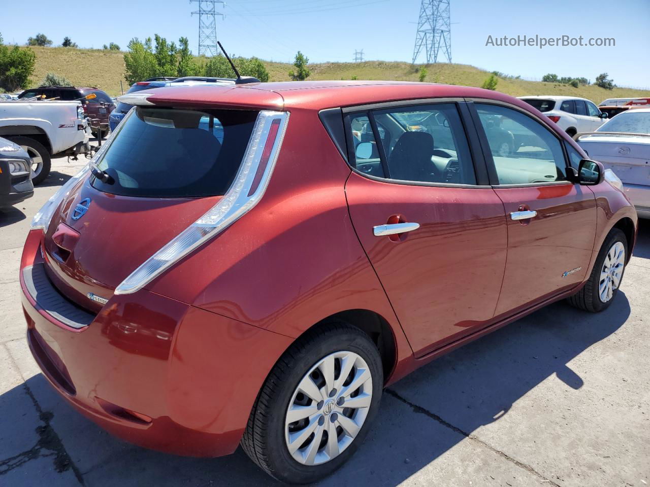 2015 Nissan Leaf S Burgundy vin: 1N4AZ0CP7FC327673