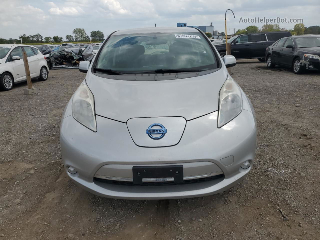 2015 Nissan Leaf S Серебряный vin: 1N4AZ0CP9FC315895