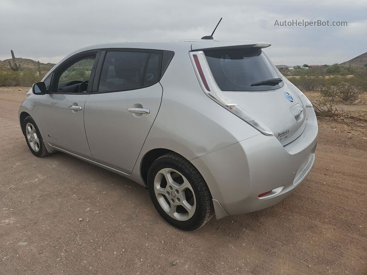 2015 Nissan Leaf S Silver vin: 1N4AZ0CPXFC304887