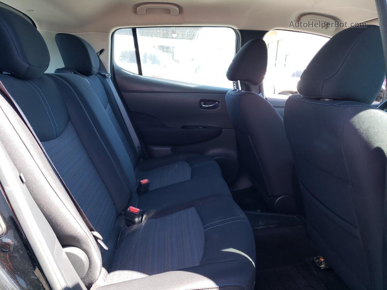 2019 Nissan Leaf S Черный vin: 1N4AZ1CP3KC321983
