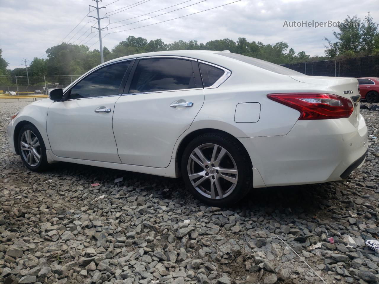 2017 Nissan Altima 3.5sl White vin: 1N4BL3AP2HC495959