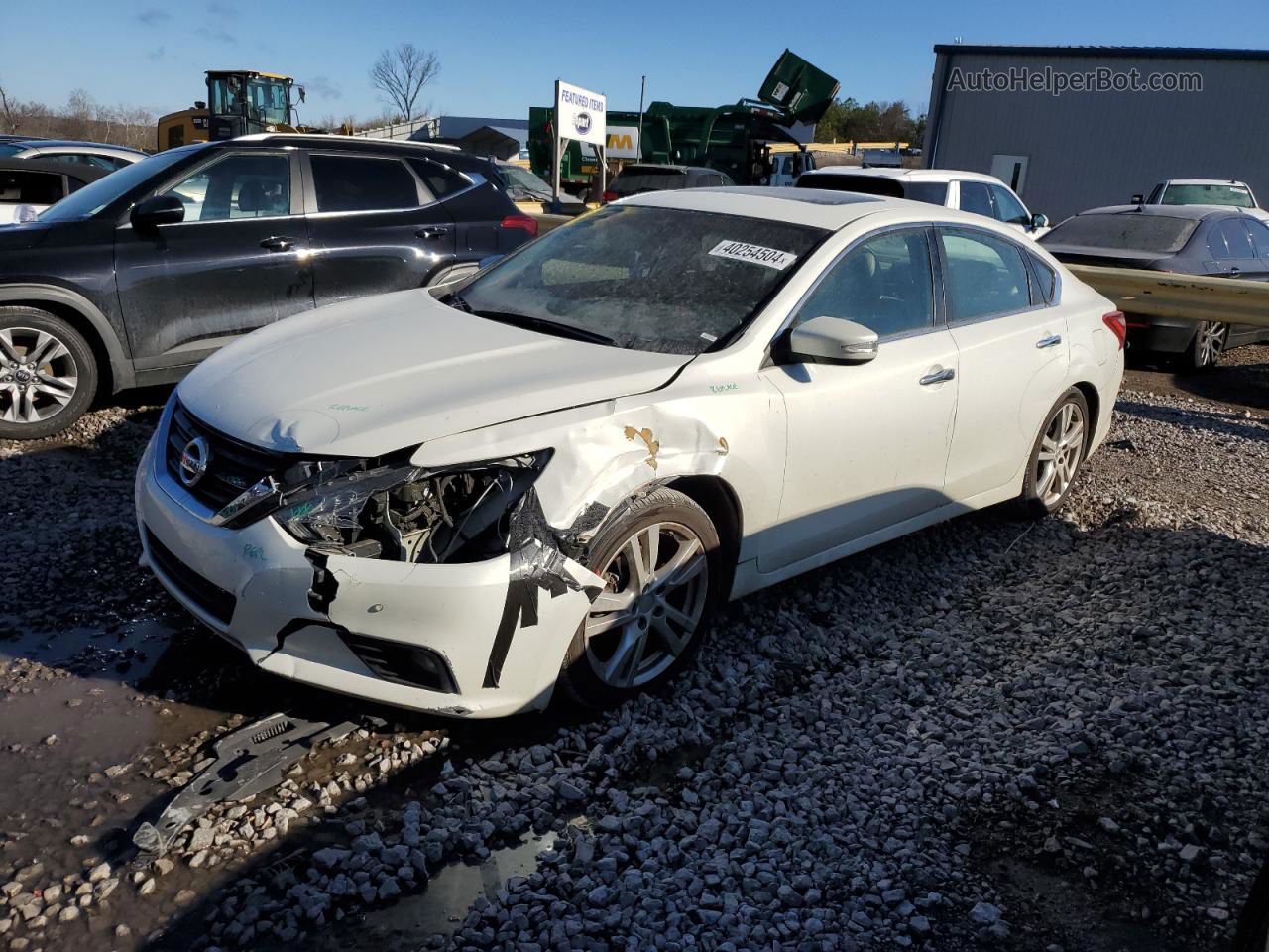 2017 Nissan Altima 3.5sl White vin: 1N4BL3APXHC196929