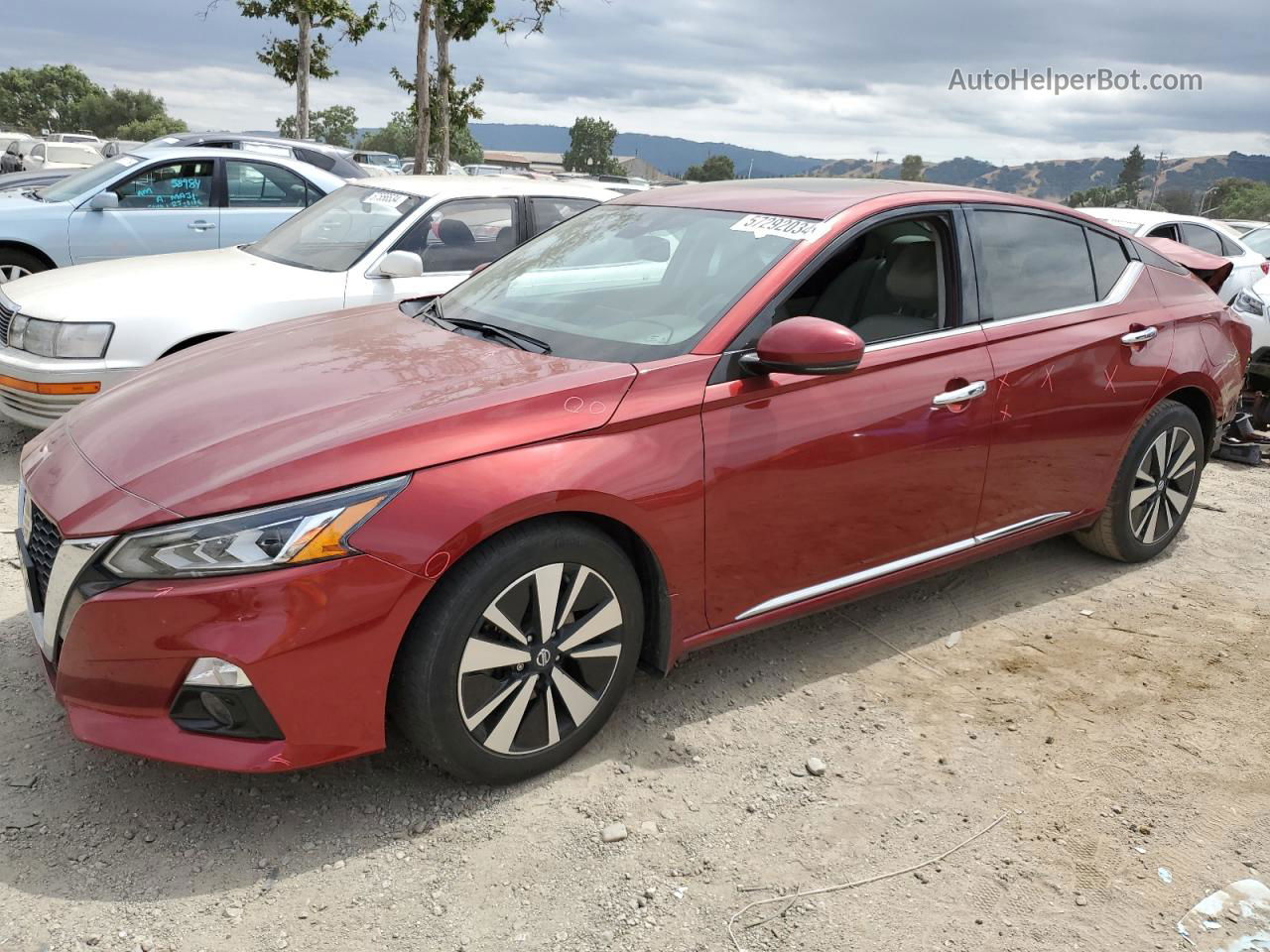 2019 Nissan Altima Sv Красный vin: 1N4BL4DV9KC115121