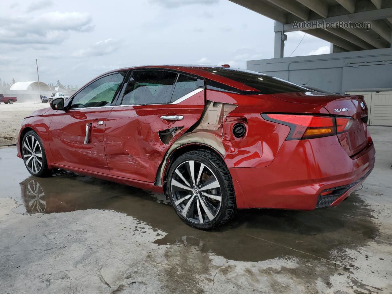 2019 Nissan Altima Platinum Burgundy vin: 1N4BL4FV4KN303823