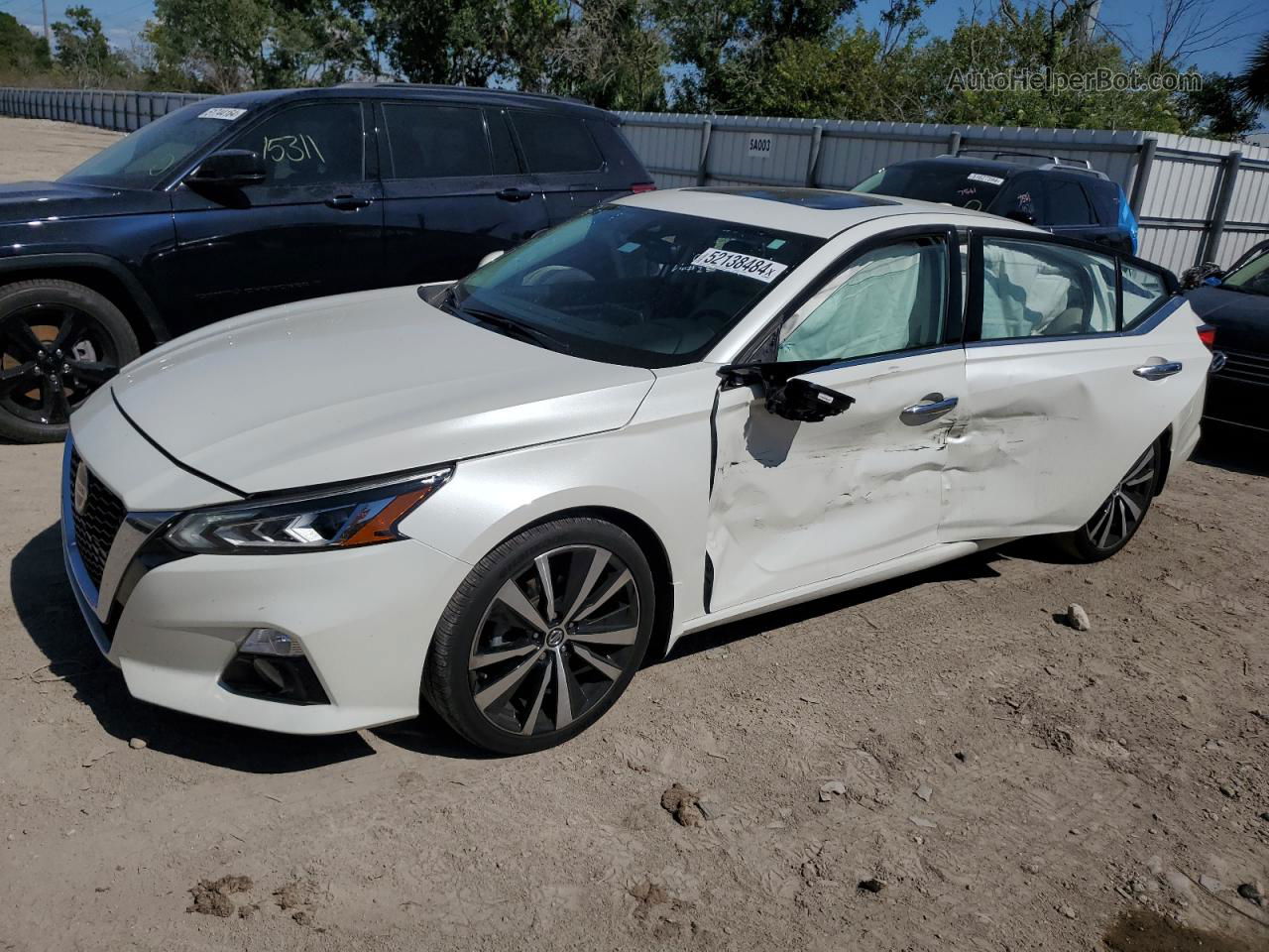 2020 Nissan Altima Platinum White vin: 1N4BL4FVXLC232074