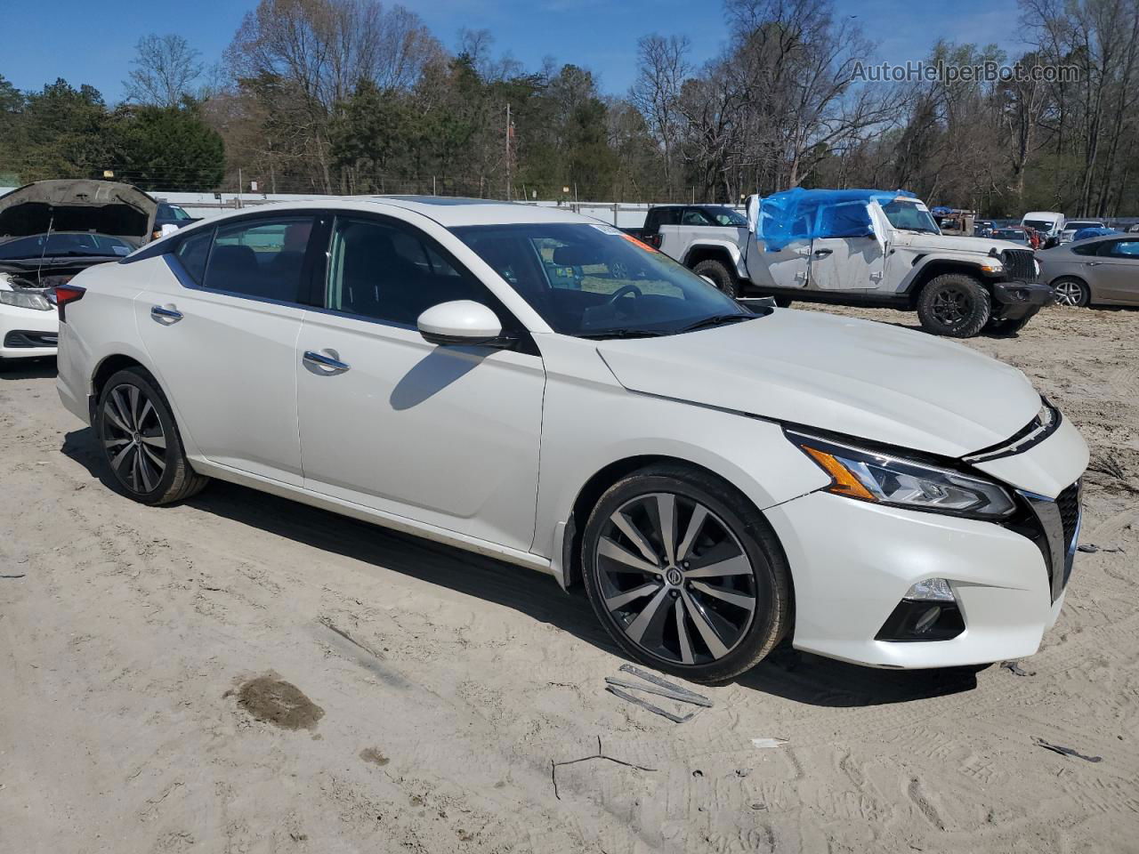 2020 Nissan Altima Platinum White vin: 1N4BL4FW0LC153196