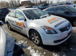 2009 Nissan Altima Hybrid White vin: 1N4CL21E29C157847