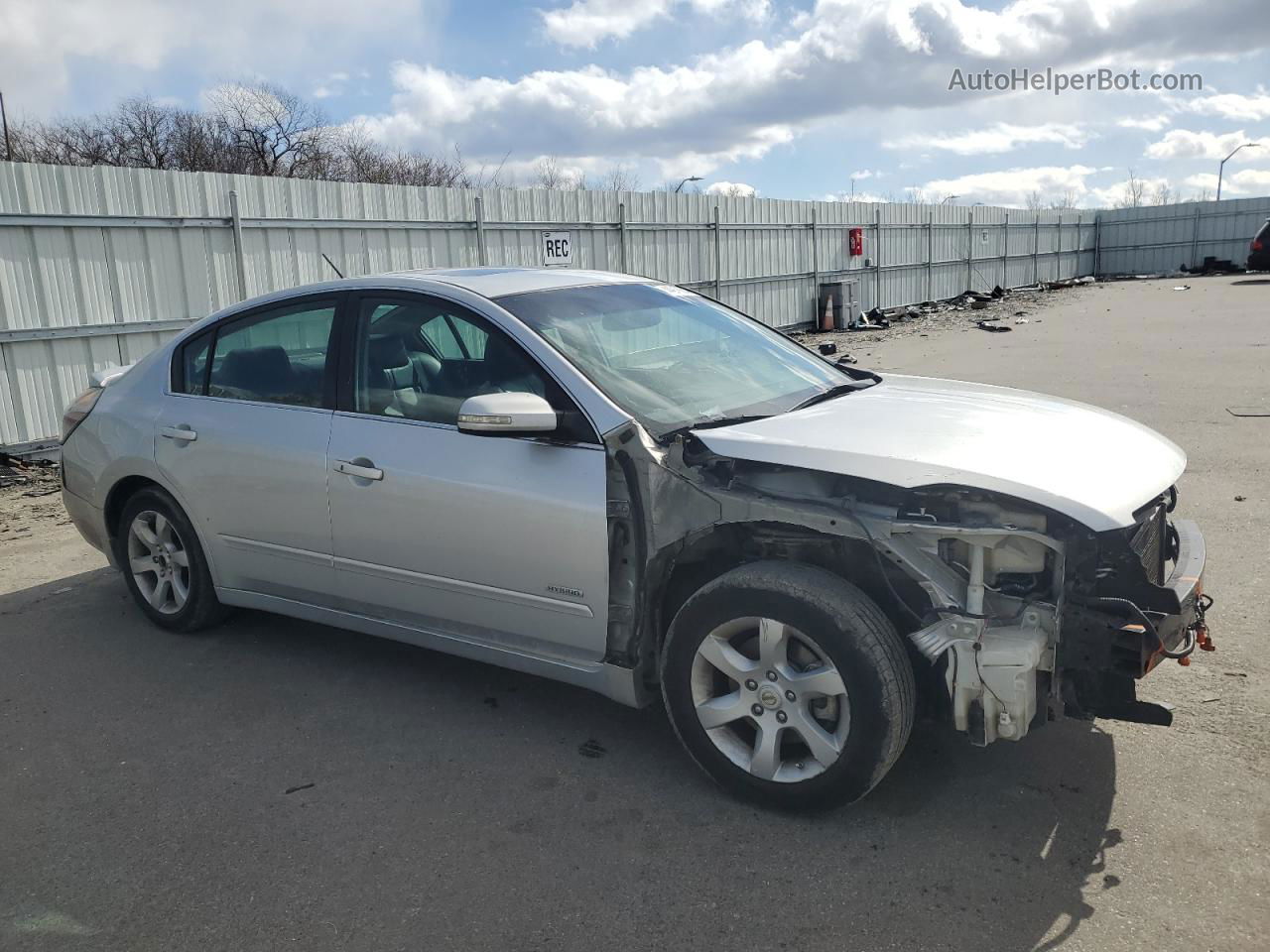 2009 Nissan Altima Hybrid Silver vin: 1N4CL21E39C122766