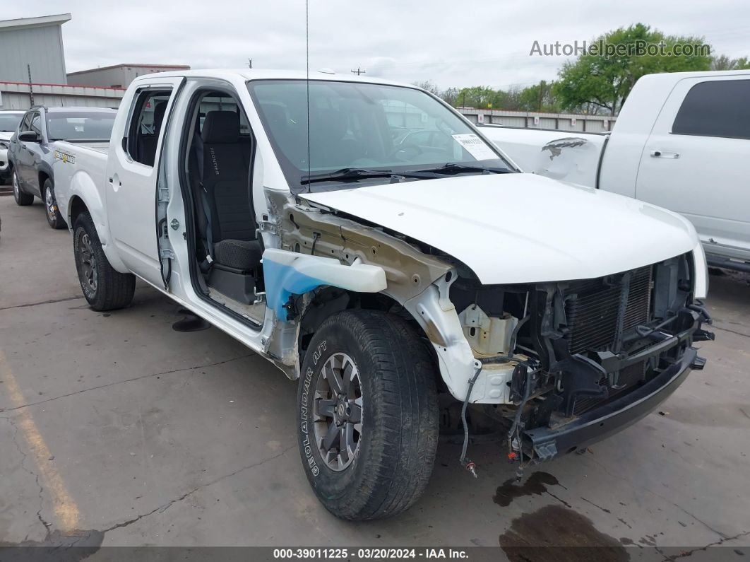 2016 Nissan Frontier Desert Runner White vin: 1N6AD0ER2GN768136