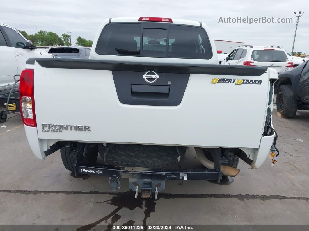 2016 Nissan Frontier Desert Runner White vin: 1N6AD0ER2GN768136