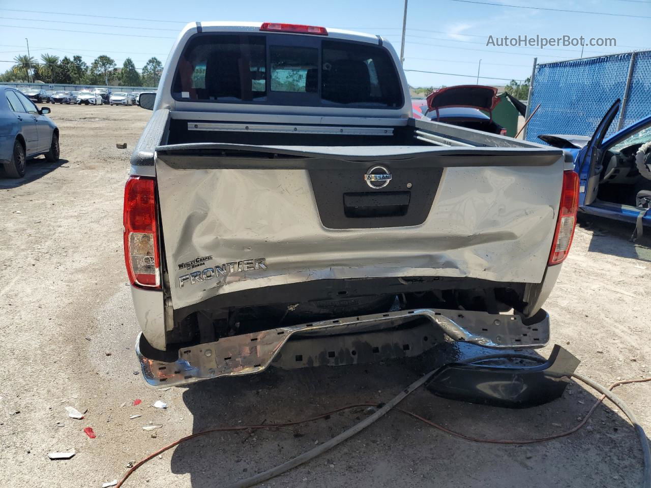 2016 Nissan Frontier S Серебряный vin: 1N6AD0ER4GN743531