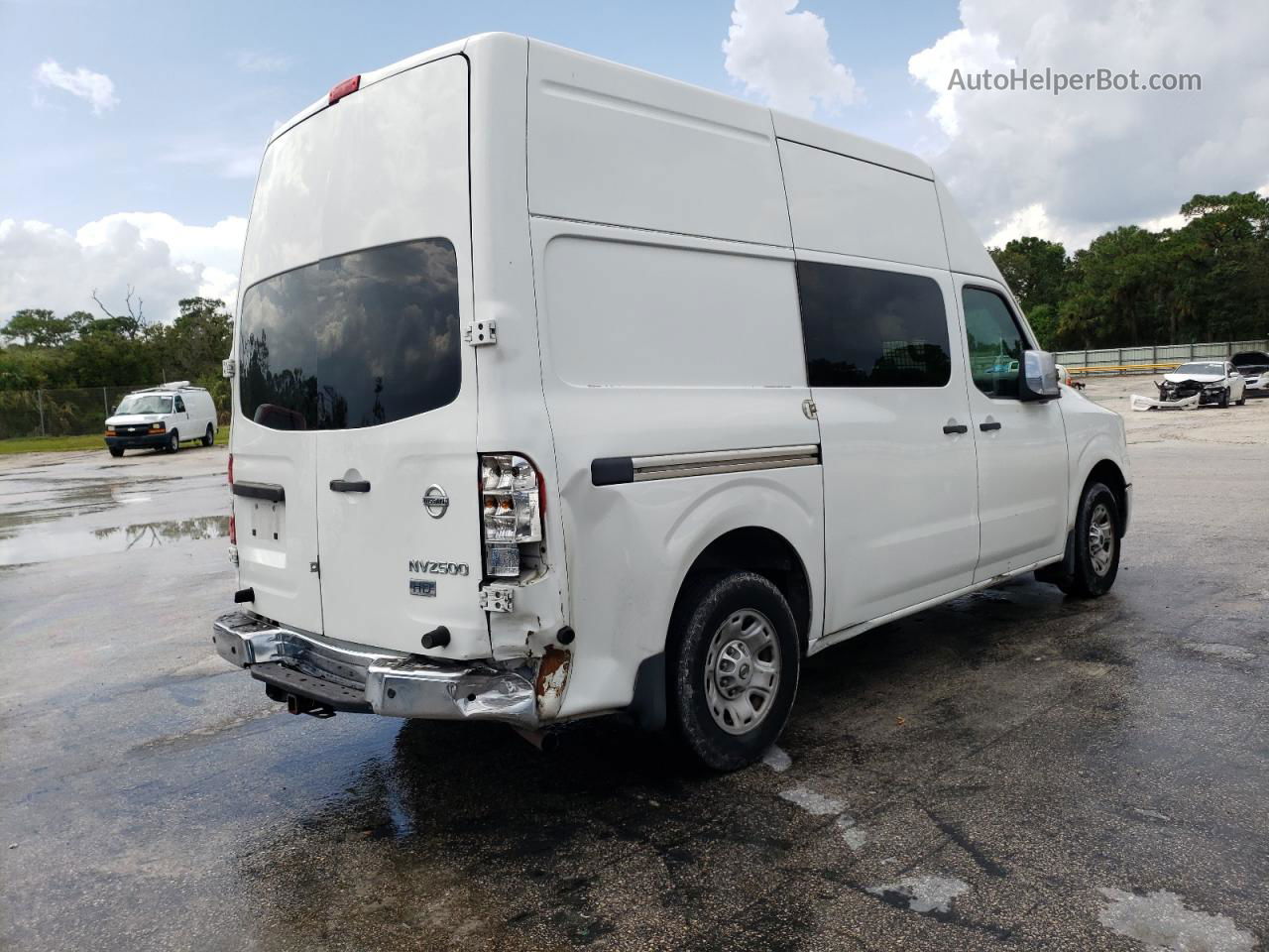 2013 Nissan Nv 2500 White vin: 1N6AF0LY4DN104050