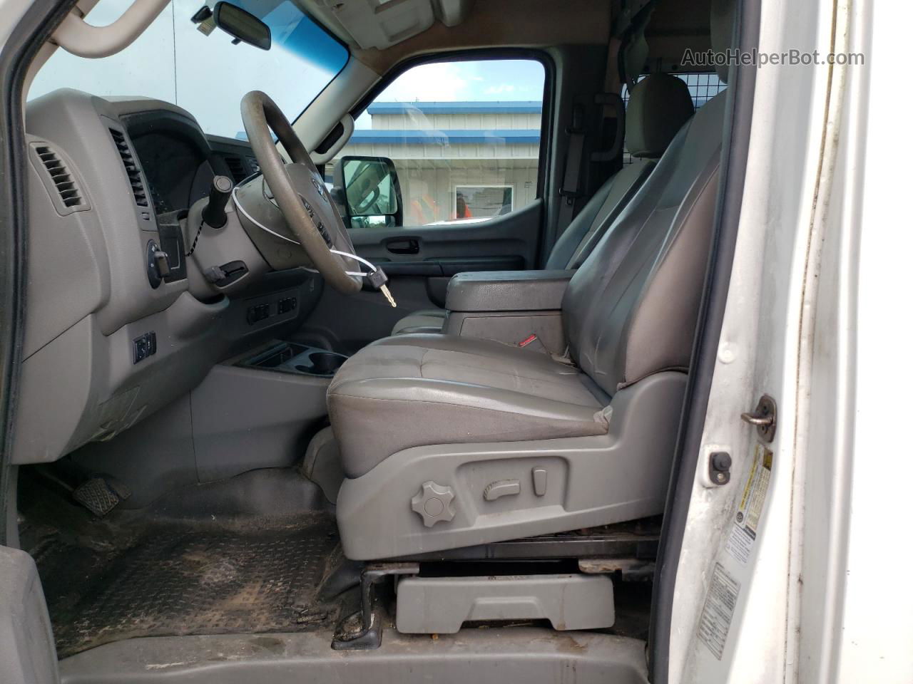 2013 Nissan Nv 2500 White vin: 1N6AF0LY4DN104050