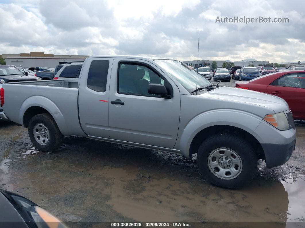 2016 Nissan Frontier S Серебряный vin: 1N6BD0CT7GN720604