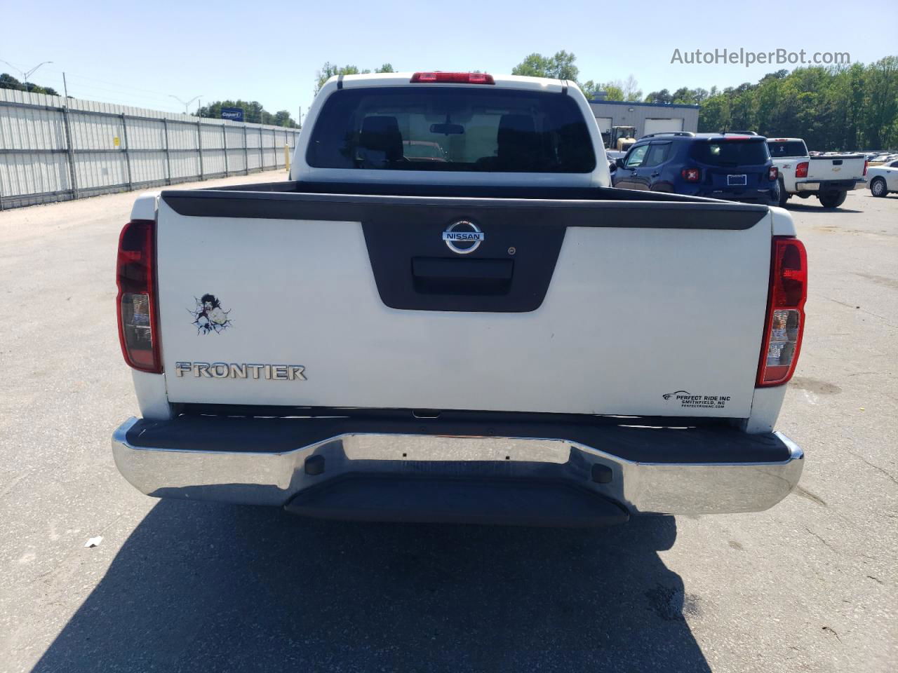 2016 Nissan Frontier S White vin: 1N6BD0CTXGN750664