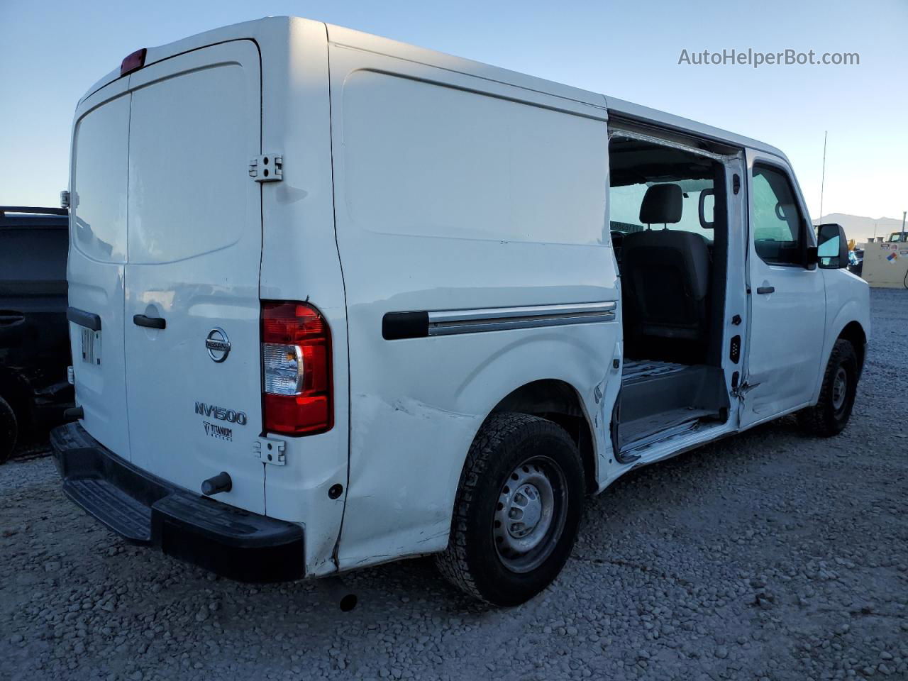 2019 Nissan Nv 1500 S White vin: 1N6BF0KM6KN802997