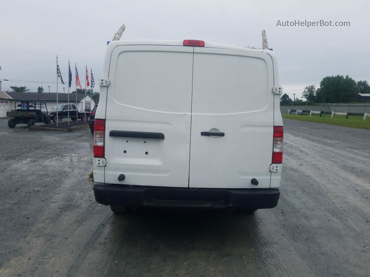 2013 Nissan Nv 1500 White vin: 1N6BF0KX3DN104344