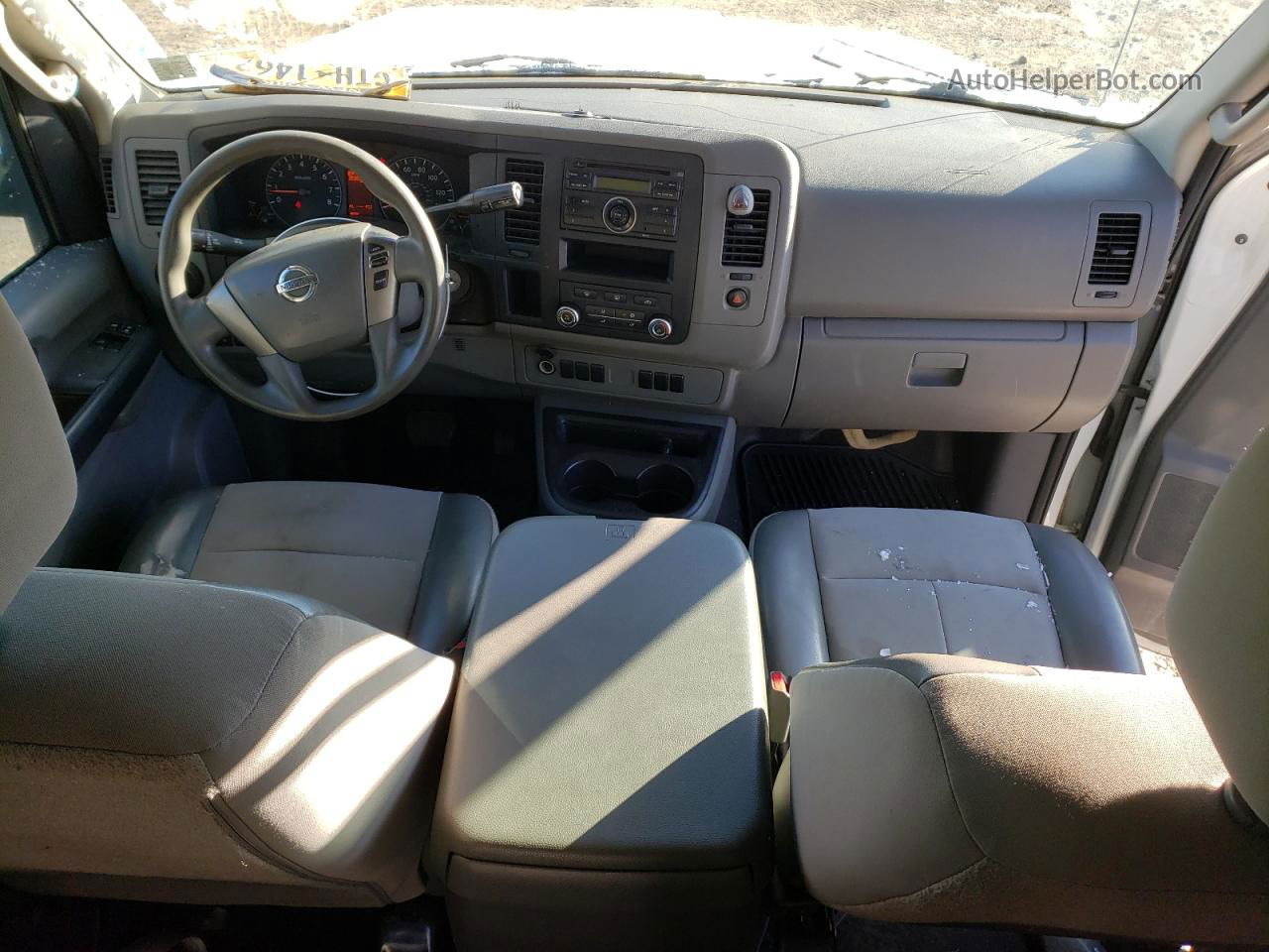 2013 Nissan Nv 2500 White vin: 1N6BF0LX6DN111027