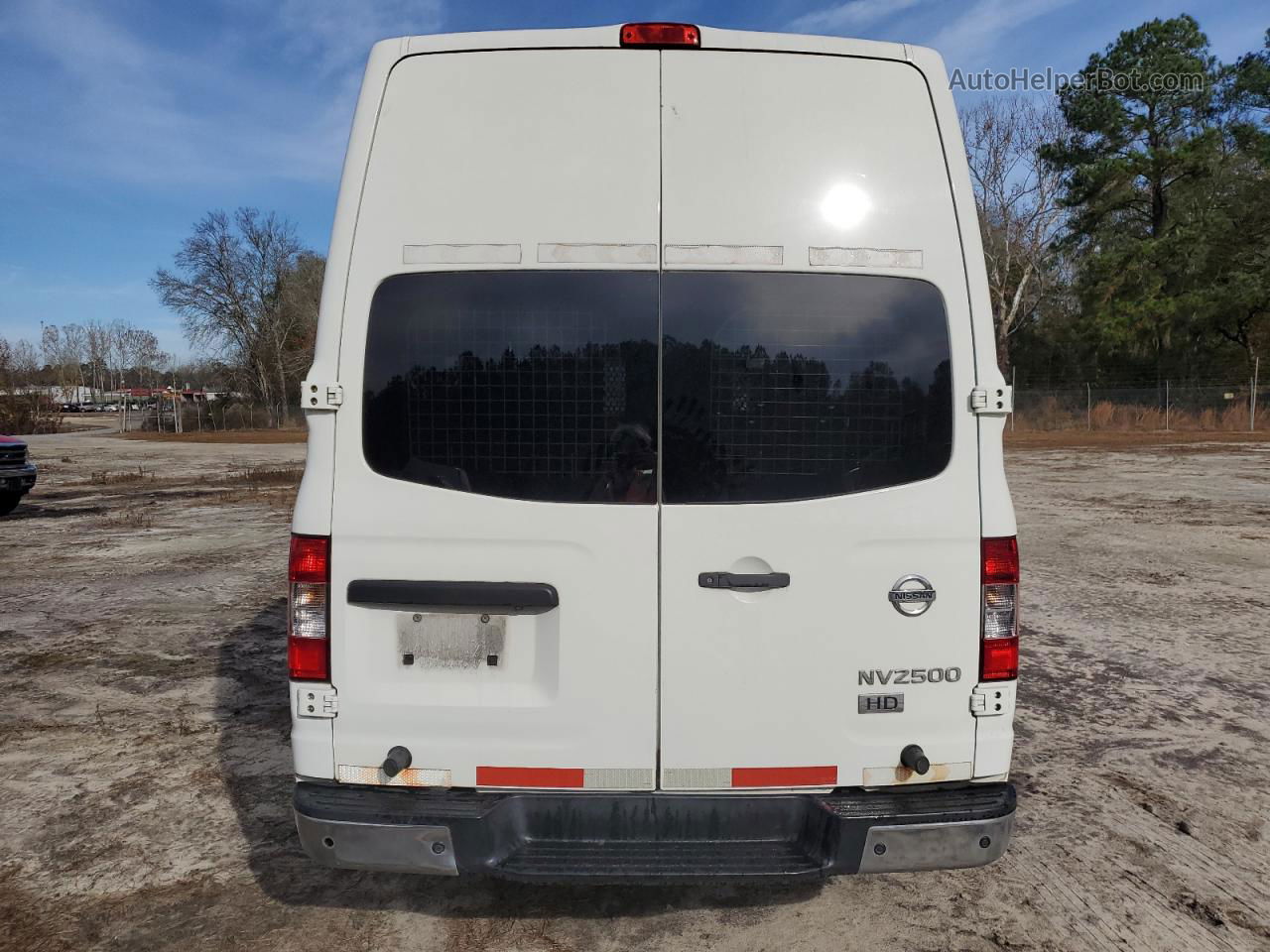 2013 Nissan Nv 2500 White vin: 1N6BF0LY8DN108803