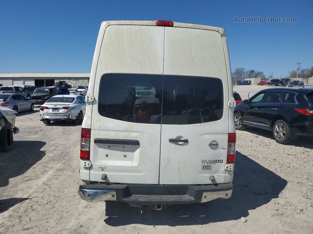 2013 Nissan Nv 2500 White vin: 1N6BF0LYXDN113386