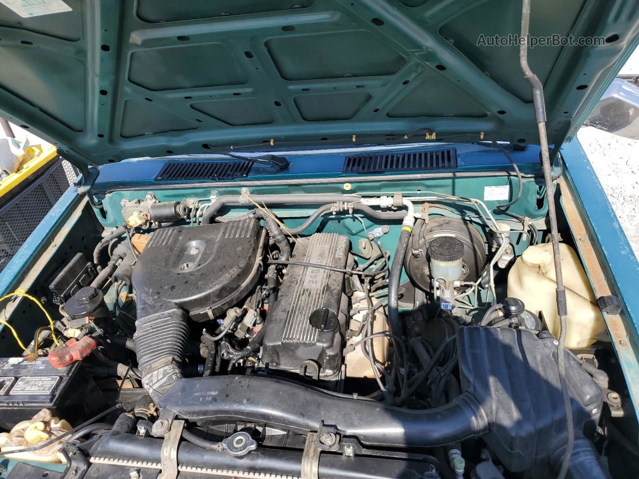 Price & History 1995 Nissan Truck King Cab Xe 2.4l 4 vin
