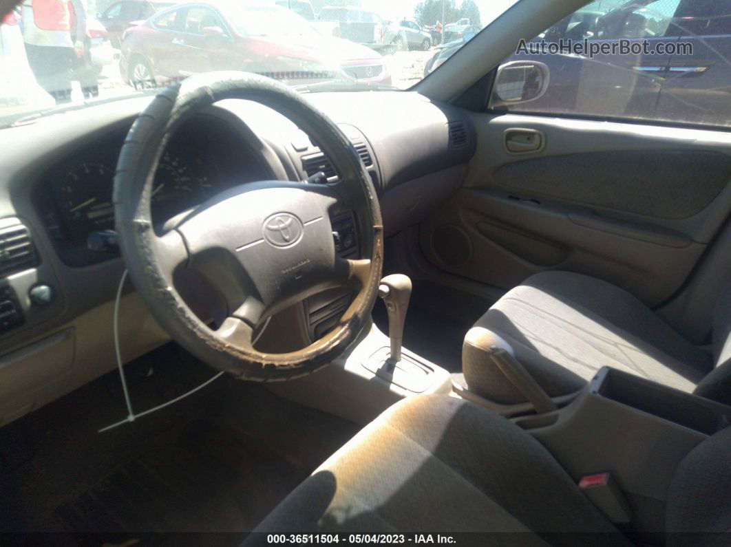 2002 corolla interior