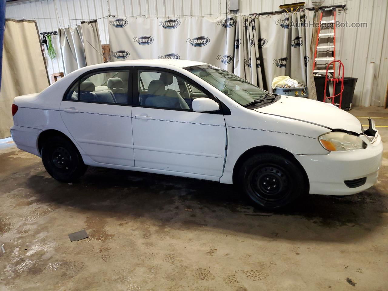 2004 Toyota Corolla Ce White vin: 1NXBR32E04Z284328