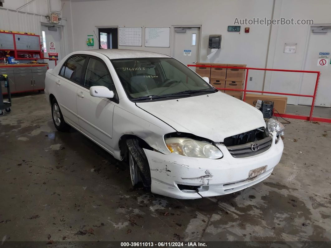 2004 Toyota Corolla Le White vin: 1NXBR32E04Z333687