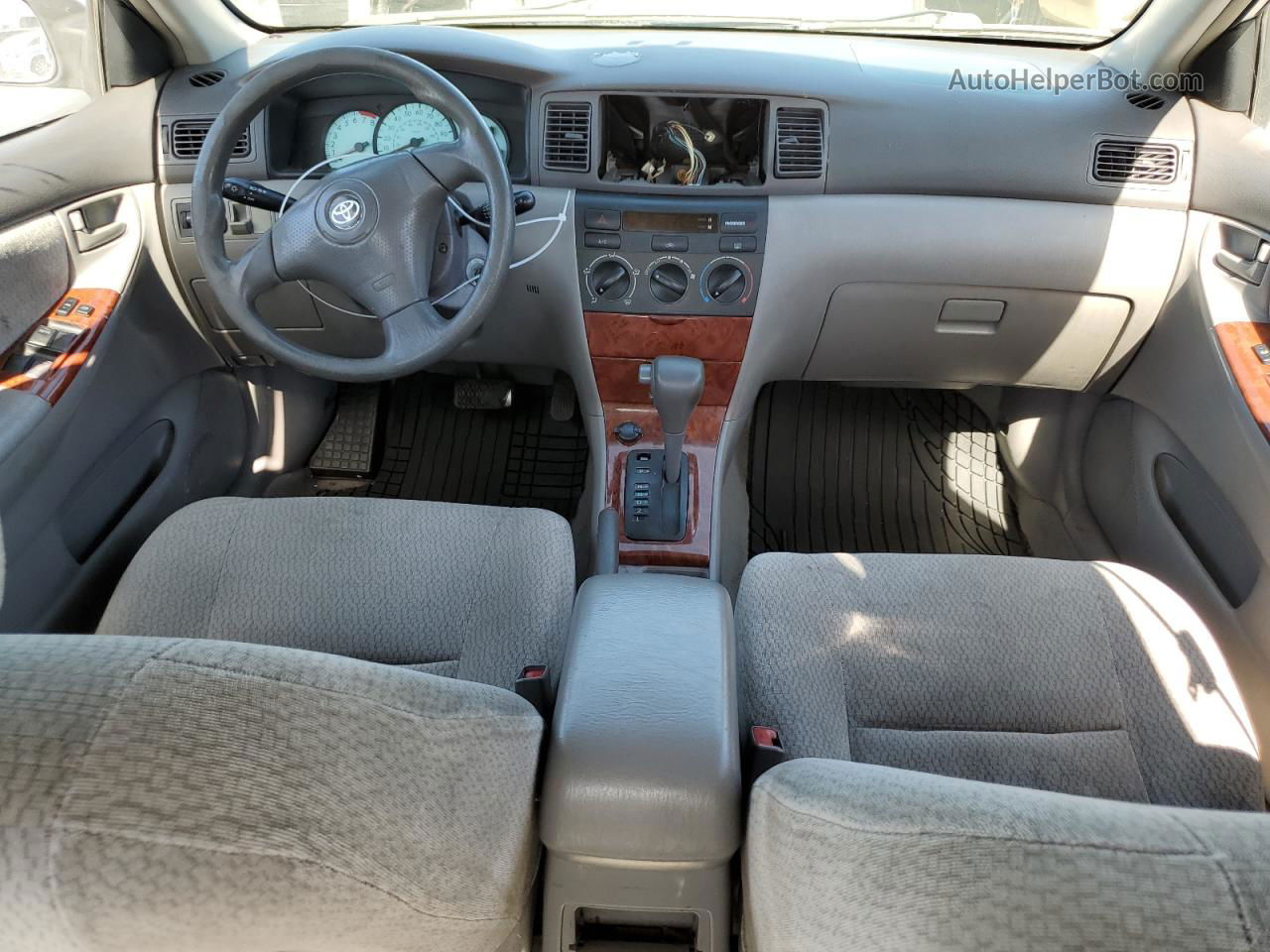 2003 Toyota Corolla Ce Белый vin: 1NXBR32E13Z146134