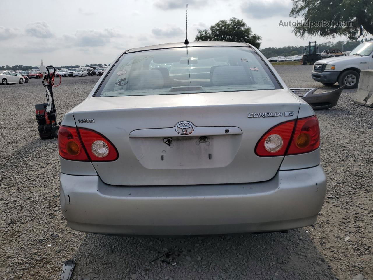 2004 Toyota Corolla Ce Silver vin: 1NXBR32E14Z223604