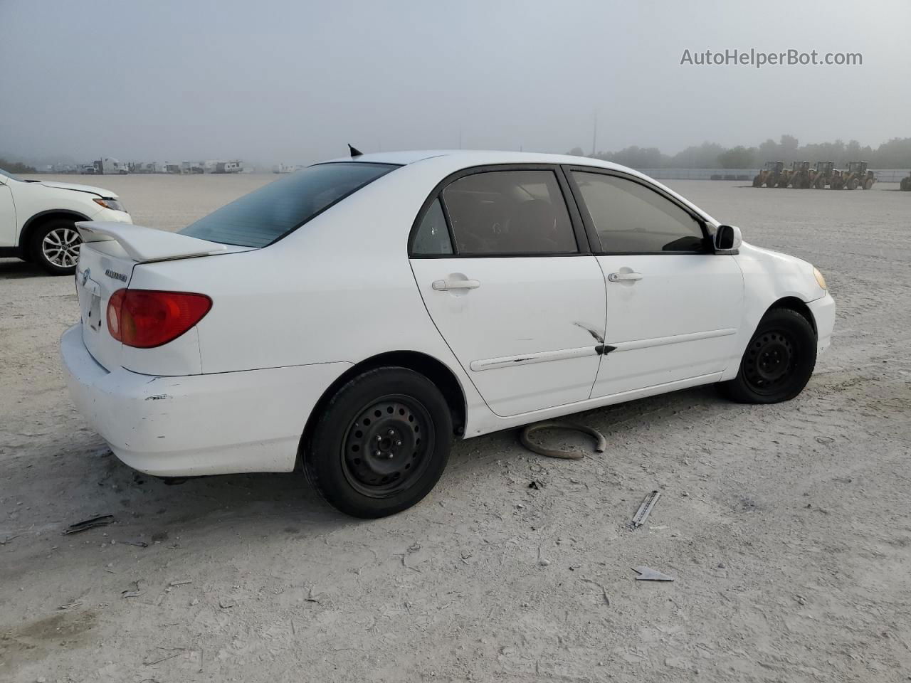 2004 Toyota Corolla Ce White vin: 1NXBR32E14Z263505