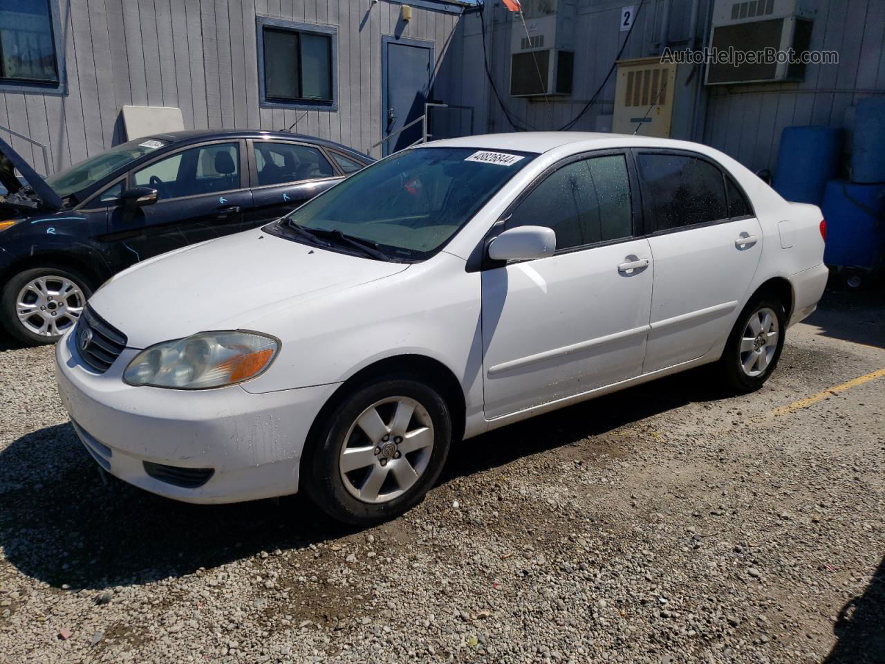 2004 Toyota Corolla Ce White vin: 1NXBR32E14Z272494