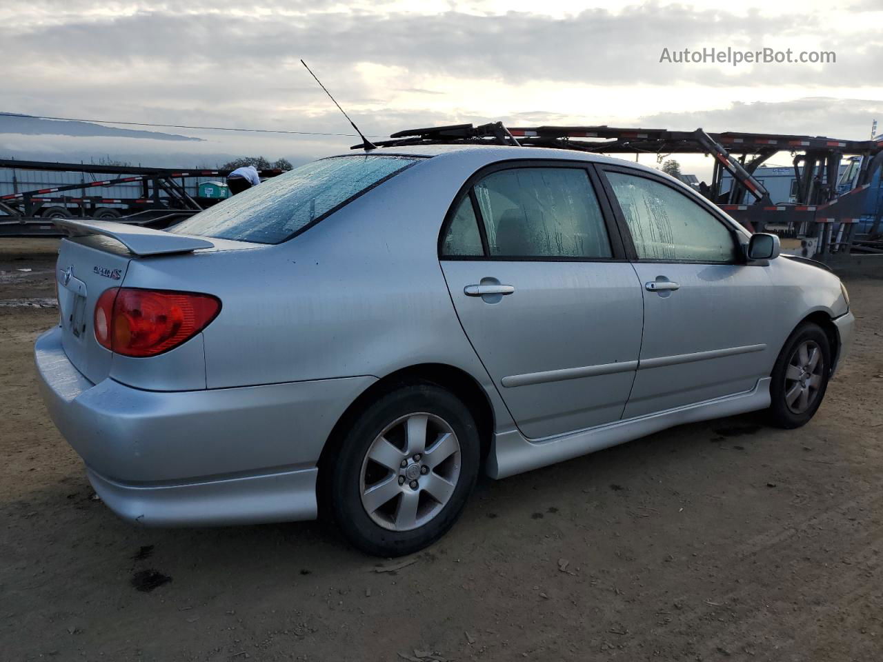 2004 Toyota Corolla Ce Silver vin: 1NXBR32E14Z323590