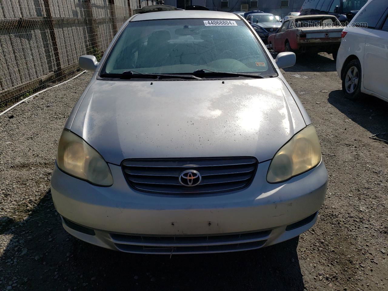 2004 Toyota Corolla Ce Серебряный vin: 1NXBR32E24Z333125