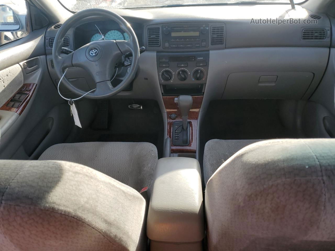 2004 Toyota Corolla Ce Серебряный vin: 1NXBR32E44Z290830