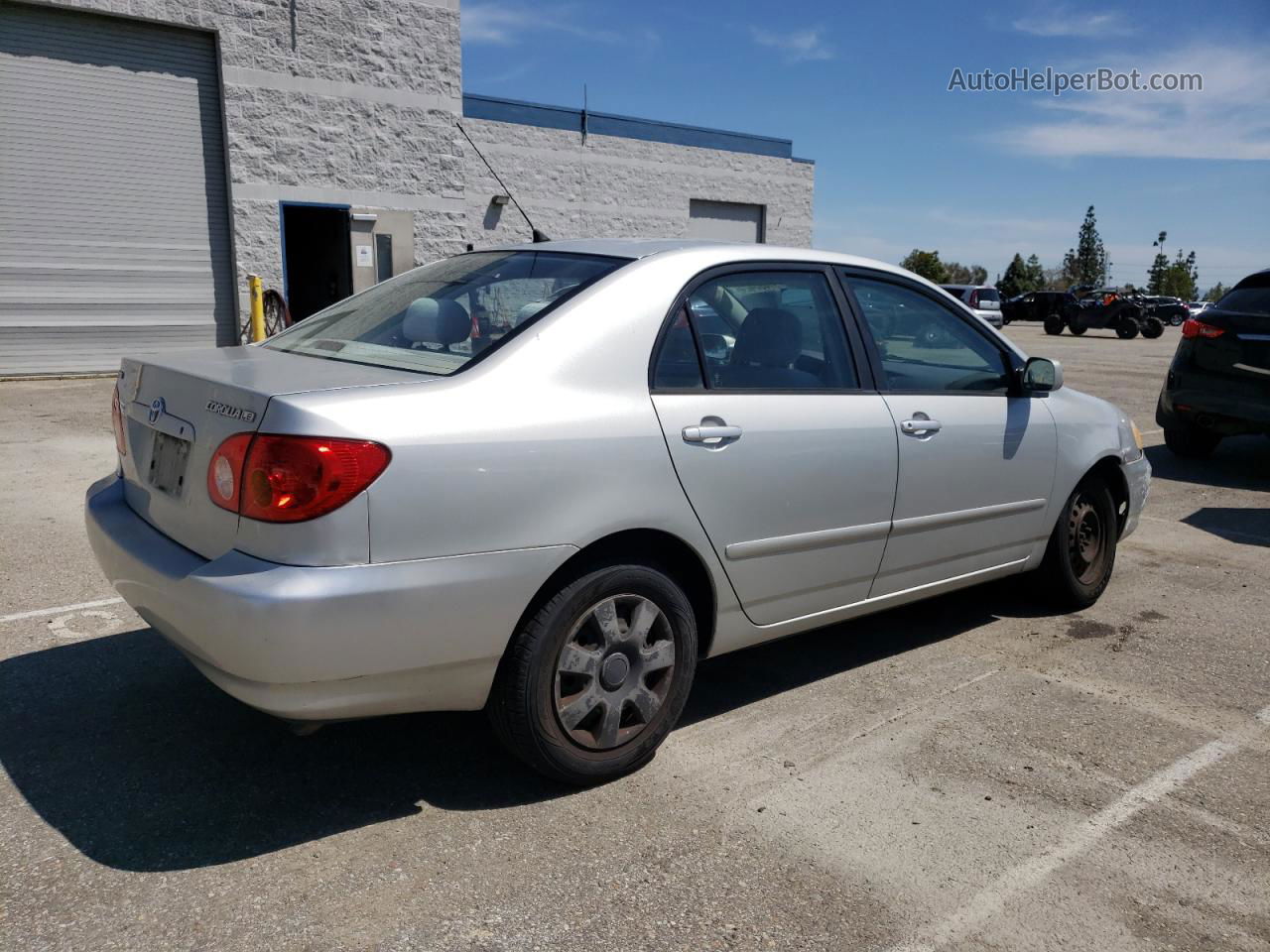 2004 Toyota Corolla Ce Silver vin: 1NXBR32E54Z239322