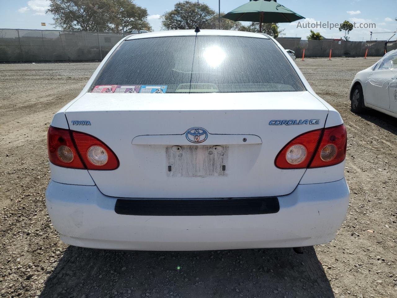 2005 Toyota Corolla Ce White vin: 1NXBR32E55Z544045