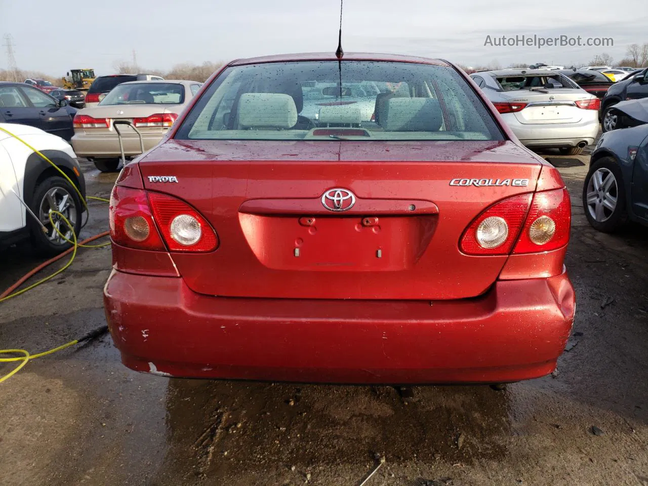 2008 Toyota Corolla Ce Red vin: 1NXBR32E58Z963758