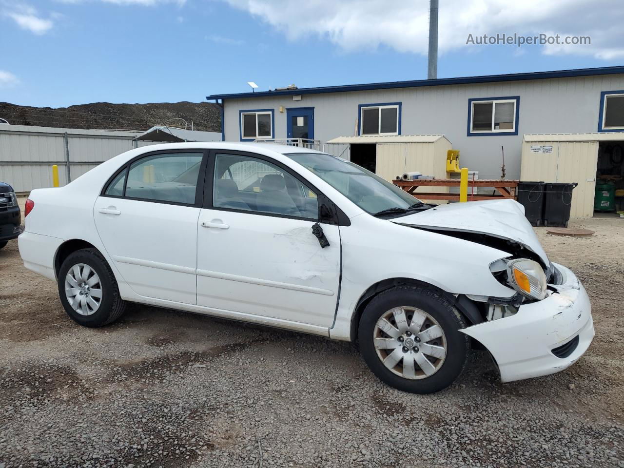 2004 Toyota Corolla Ce White vin: 1NXBR32E64Z228443